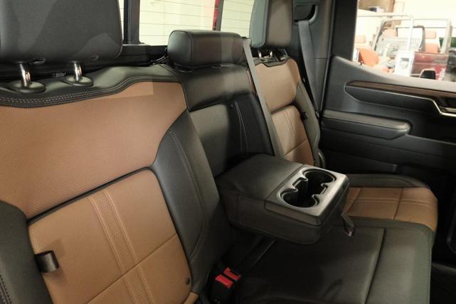 Photo of 2023 Black Chevrolet Silverado 1500