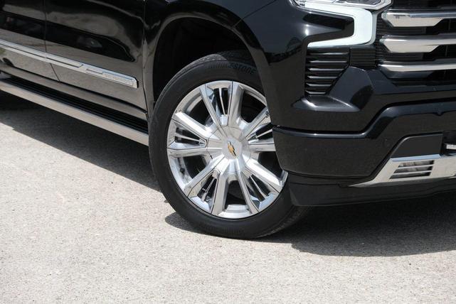 Photo of 2023 Black Chevrolet Silverado 1500