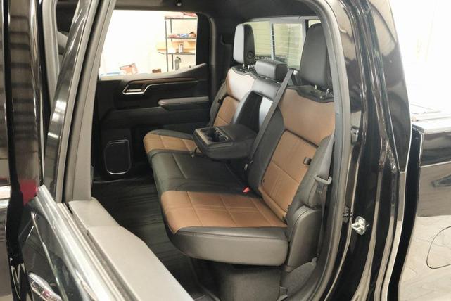Photo of 2023 Black Chevrolet Silverado 1500