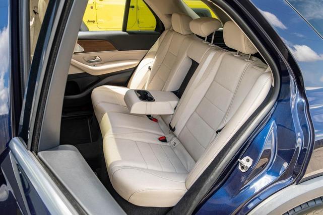 Photo of 2021 Brilliant Blue Metallic Mercedes-Benz GLE 350