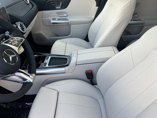 Photo of 2025 Midnight Black Mercedes-Benz GLA 250