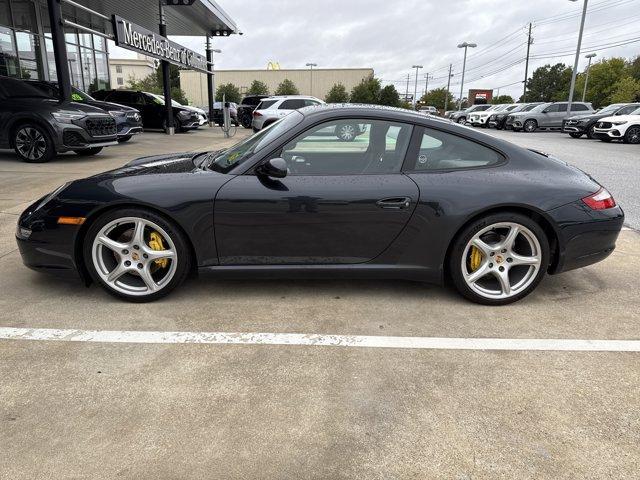 Photo of 2005 Atlas Gray Metallic Porsche 911