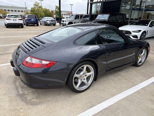 Photo of 2005 Atlas Gray Metallic Porsche 911