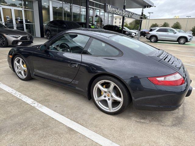 Photo of 2005 Atlas Gray Metallic Porsche 911
