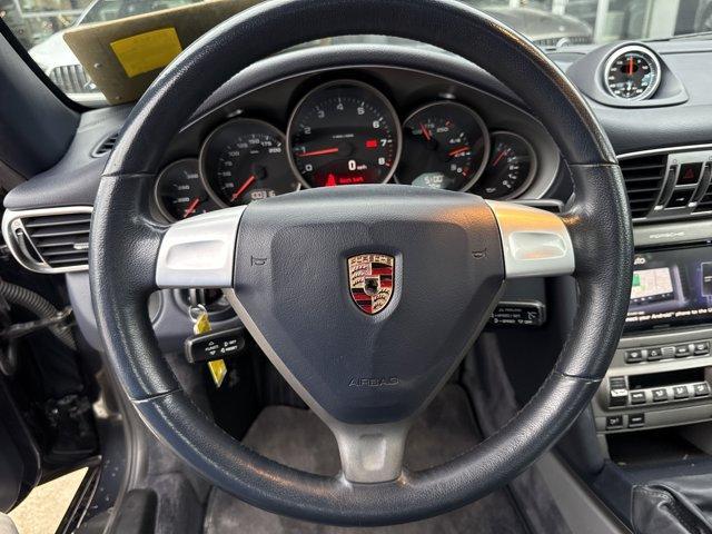Photo of 2005 Atlas Gray Metallic Porsche 911