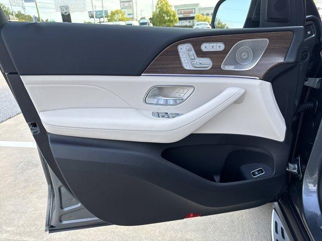 Photo of 2026 Gray Metallic Mercedes-Benz GLS 450