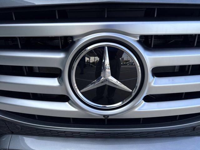 Photo of 2026 Gray Metallic Mercedes-Benz GLS 450