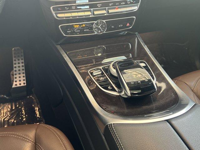 Photo of 2021 Black Mercedes-Benz G-Class