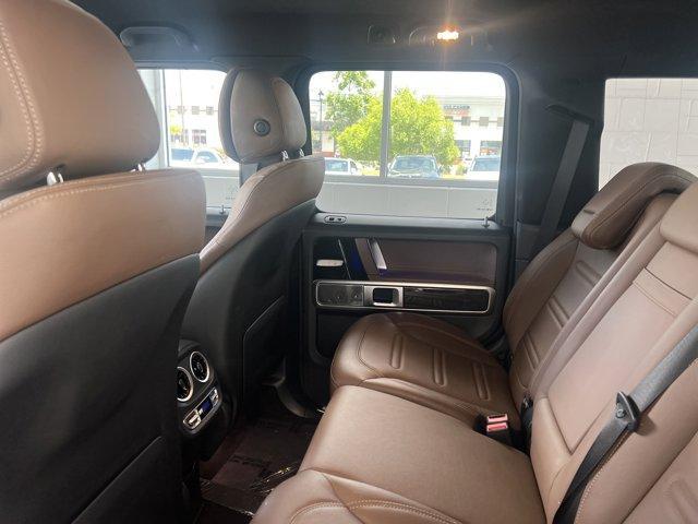 Photo of 2021 Black Mercedes-Benz G-Class