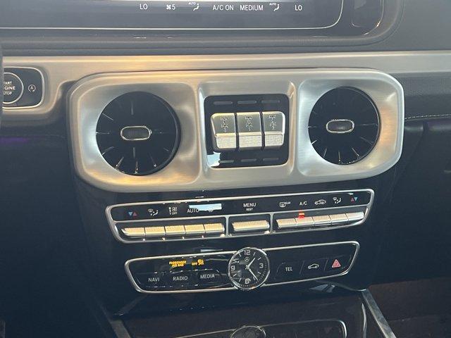 Photo of 2021 Black Mercedes-Benz G-Class