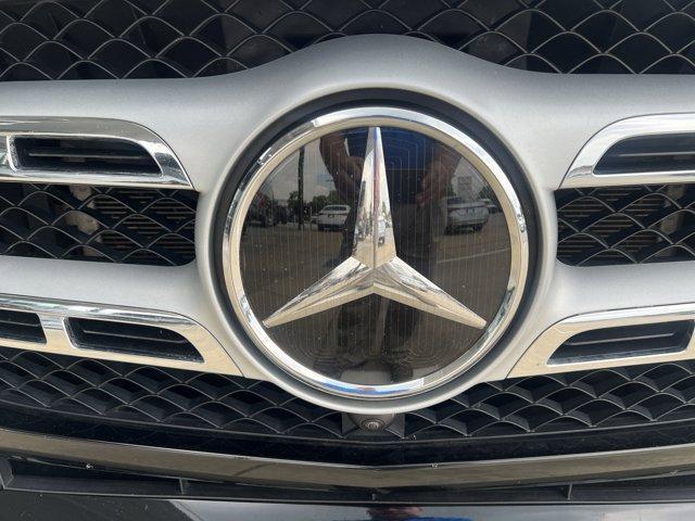 Photo of 2021 Black Mercedes-Benz GLS 450