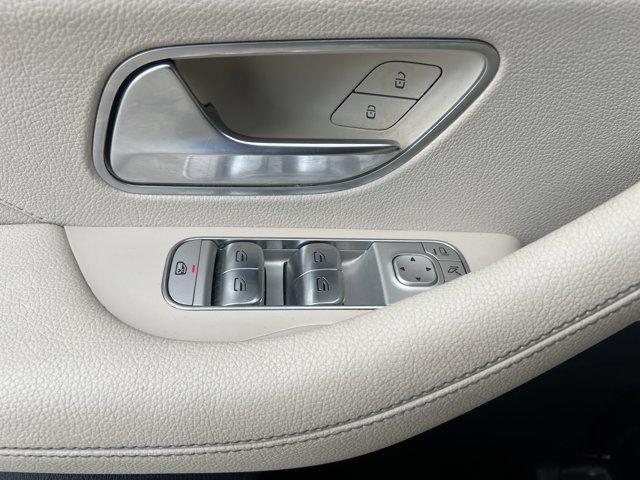 Photo of 2021 Black Mercedes-Benz GLS 450