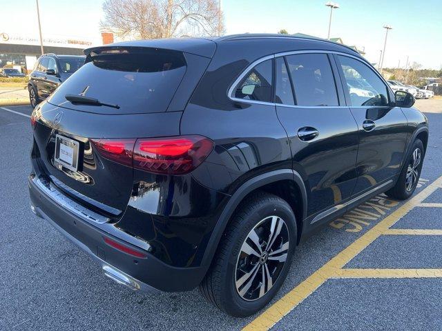 Photo of 2025 Midnight Black Mercedes-Benz GLA 250