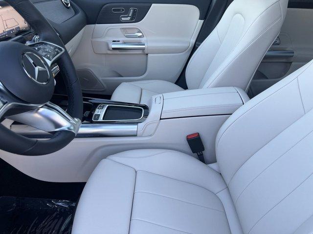 Photo of 2025 Midnight Black Mercedes-Benz GLA 250