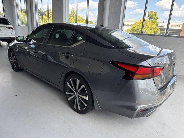 Photo of 2020 Gun Metallic Nissan Altima