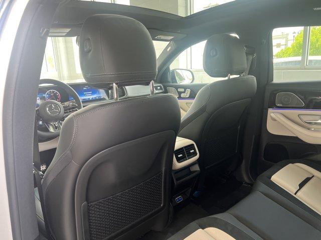 Photo of 2025 Moonlight White Mercedes-Benz AMG GLE 53