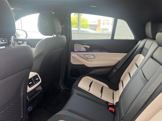 Photo of 2025 Moonlight White Mercedes-Benz AMG GLE 53