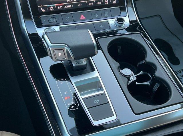 Photo of 2024 Daytona Gray Pearl Effect Audi Q8