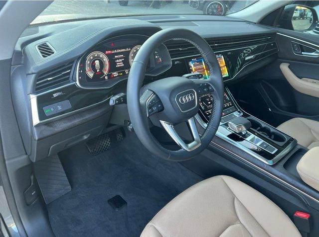 Photo of 2024 Daytona Gray Pearl Effect Audi Q8