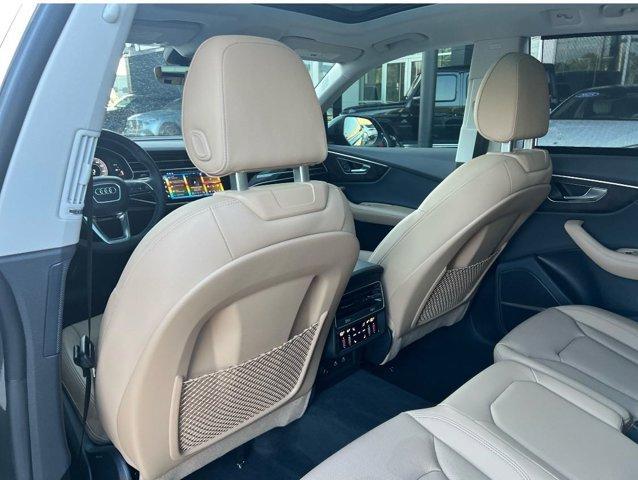 Photo of 2024 Daytona Gray Pearl Effect Audi Q8
