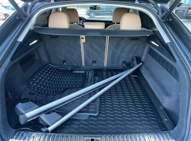 Photo of 2024 Daytona Gray Pearl Effect Audi Q8