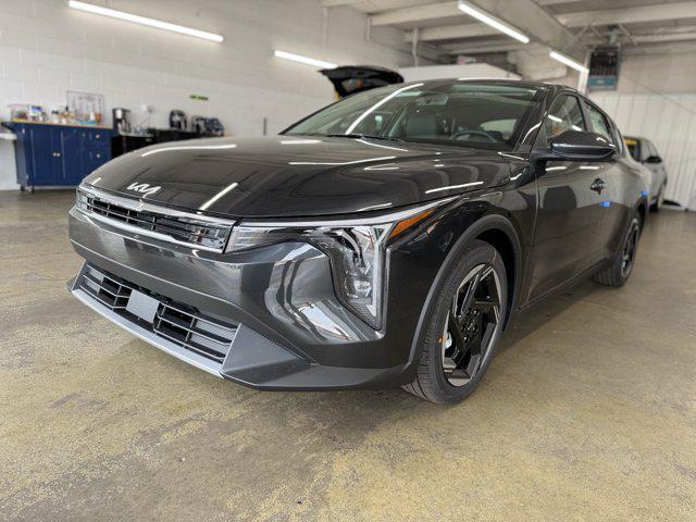Photo of 2025 Gray Kia K4