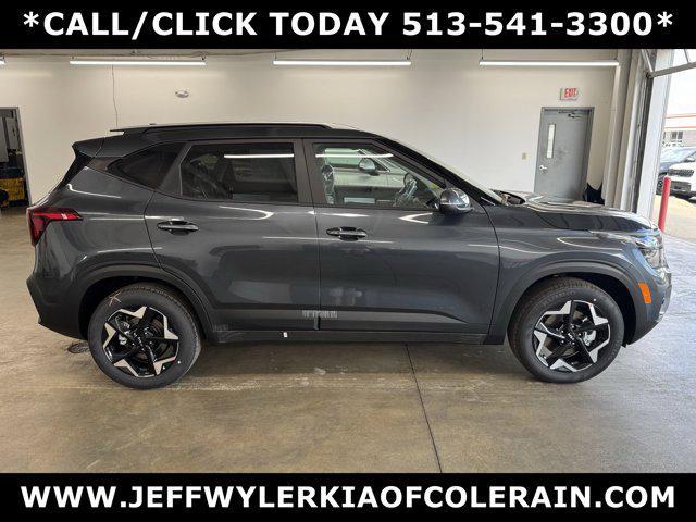 Photo of 2026 Gray Kia Seltos
