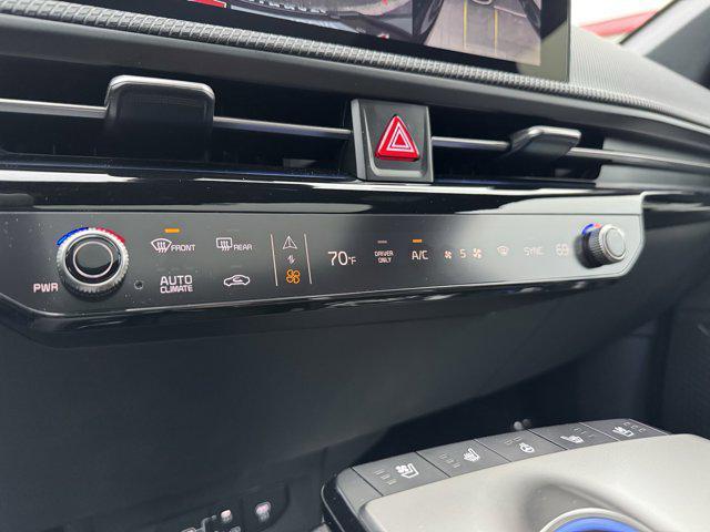 Photo of 2025 Wolf Gray Kia EV6