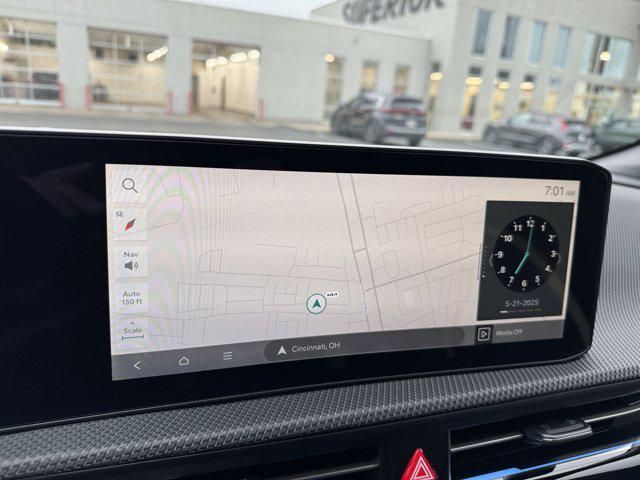 Photo of 2025 Wolf Gray Kia EV6
