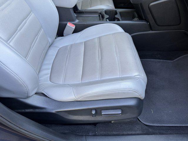 Photo of 2018 Gunmetal Metallic Honda CR-V