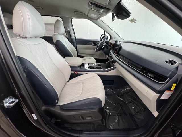 Photo of 2026 Panthera Metal Kia Carnival Hybrid