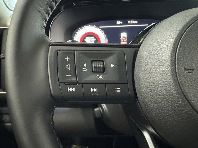 Photo of 2023 Scarlet Ember Tintcoat Nissan Pathfinder