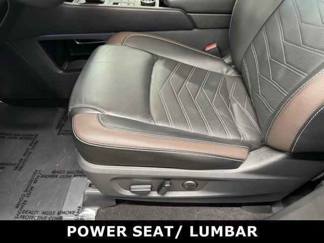 Photo of 2023 Scarlet Ember Tintcoat Nissan Pathfinder