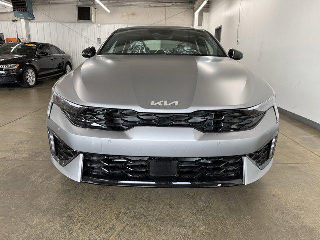 Photo of 2026 Steel Matte Gray Kia K5
