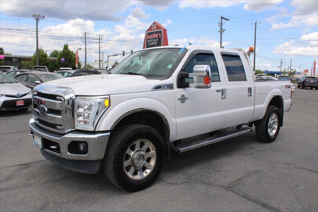 Photo of 2015 Oxford White Ford F-350