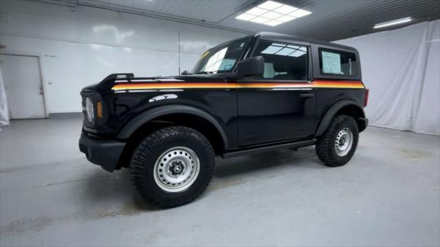 Photo of 2022 Shadow Black Ford Bronco