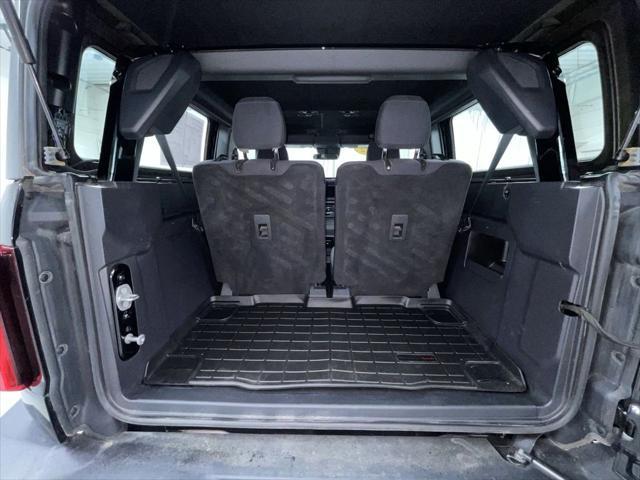 Photo of 2022 Shadow Black Ford Bronco