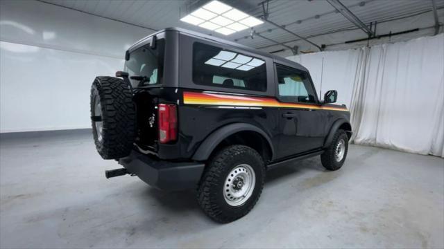 Photo of 2022 Shadow Black Ford Bronco