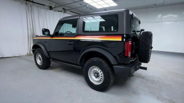 Photo of 2022 Shadow Black Ford Bronco