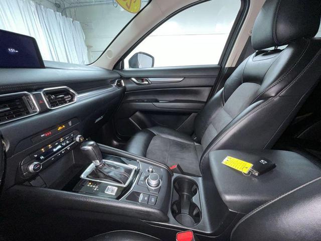 Photo of 2023 Rhodium White Metallic Mazda CX-5