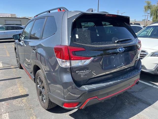 Photo of 2022 Magnetite Gray Metallic Subaru Forester