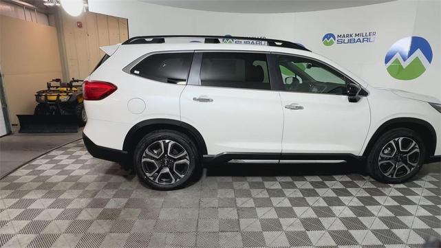 Photo of 2025 Crystal White Pearl Subaru Ascent