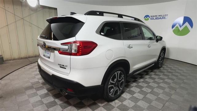 Photo of 2025 Crystal White Pearl Subaru Ascent