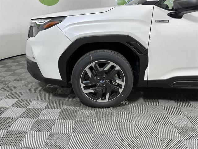 Photo of 2025 Crystal White Pearl Subaru Forester Hybrid