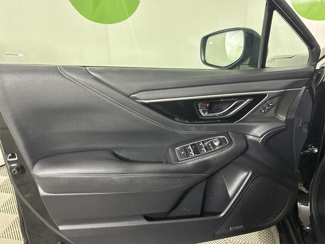 Photo of 2020 Crystal Black Silica Subaru Outback