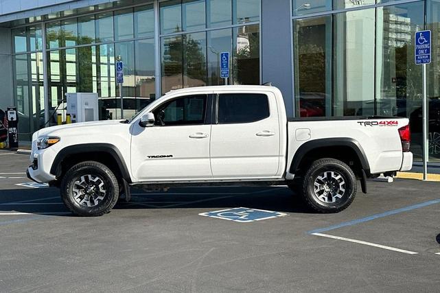 Photo of 2019 Super White Toyota Tacoma
