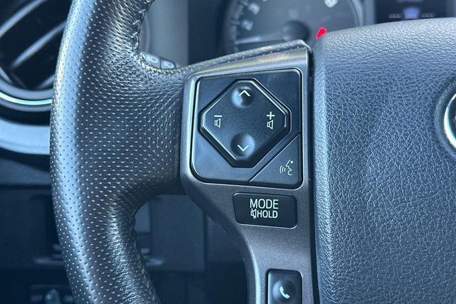 Photo of 2019 Super White Toyota Tacoma
