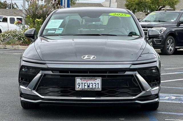 Photo of 2025 Portofino Gray Hyundai SONATA Hybrid