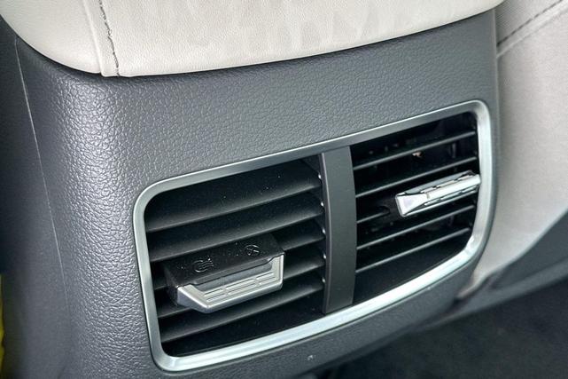 Photo of 2025 Portofino Gray Hyundai SONATA Hybrid