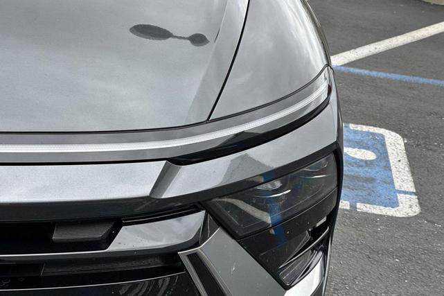 Photo of 2025 Portofino Gray Hyundai SONATA Hybrid
